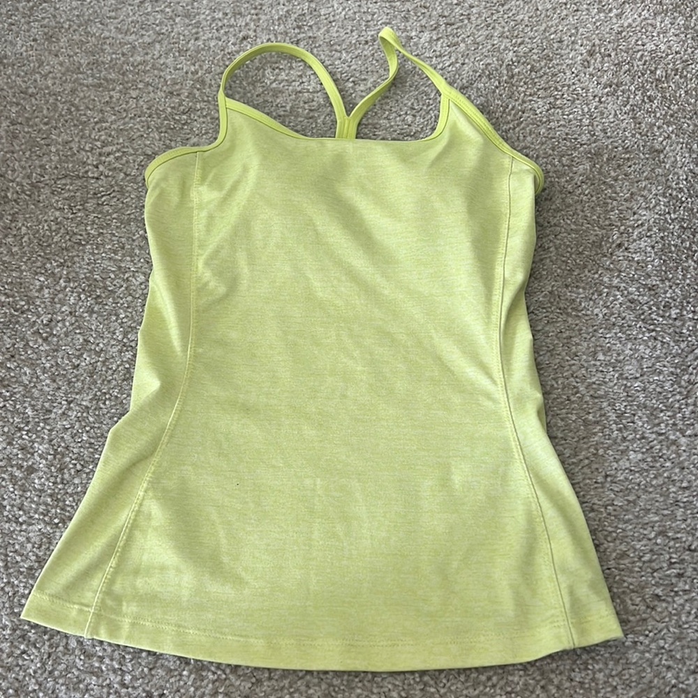 Old navy brand woman’s size xs athletic bra top with built in bra & cute straps